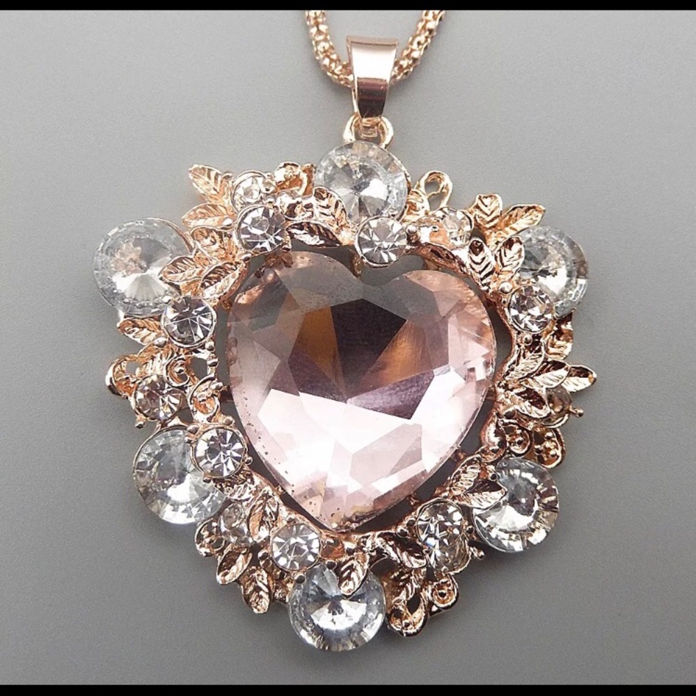 Betsey Johnson Pink Crystal Heart Necklace - Picture 3 of 6
